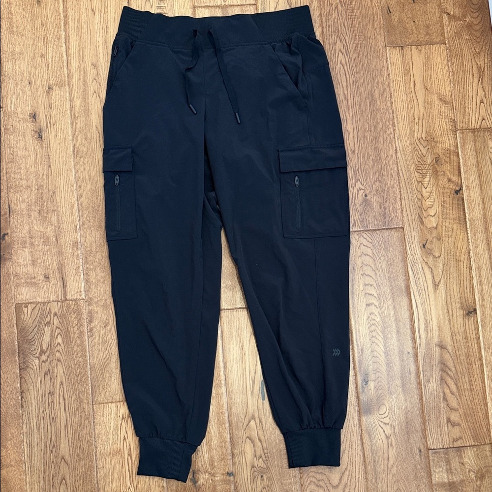 all in motion Black Cargo Jogger Pants Size Small